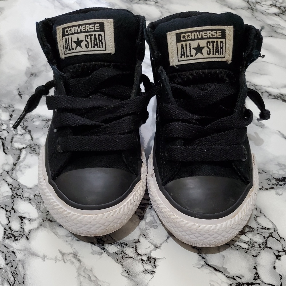 Shoes - Picture 2 of 5